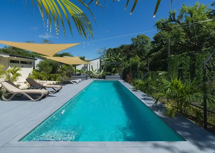 Appartement Bo Jungle - Steps To - Surf Pool 4